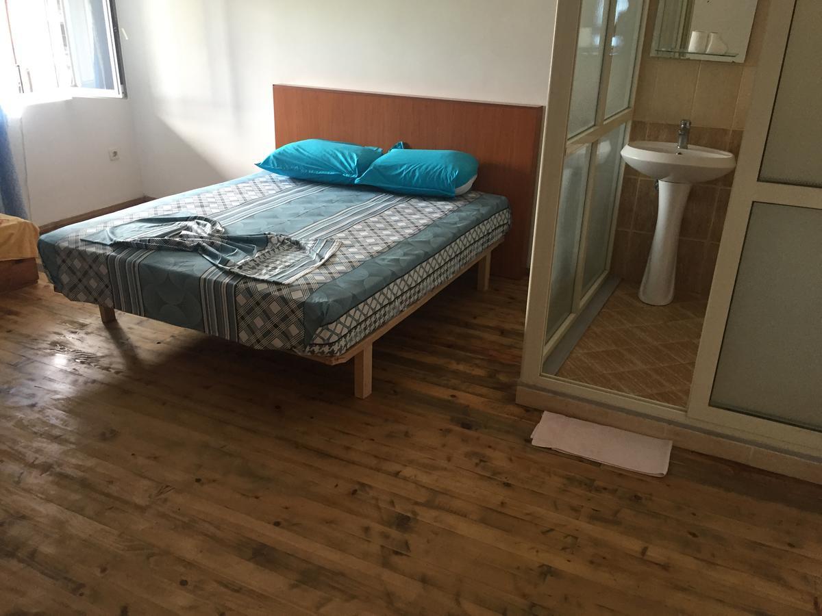 דורס Villa Dede Nikolla מראה חיצוני תמונה